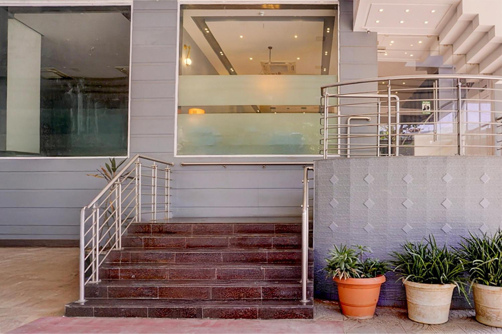 Super Townhouse Bombay Exhibition Centre Goregaon المظهر الخارجي الصورة