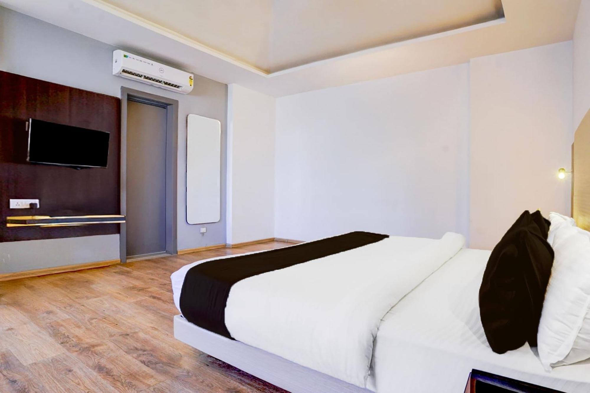 Super Townhouse Bombay Exhibition Centre Goregaon المظهر الخارجي الصورة