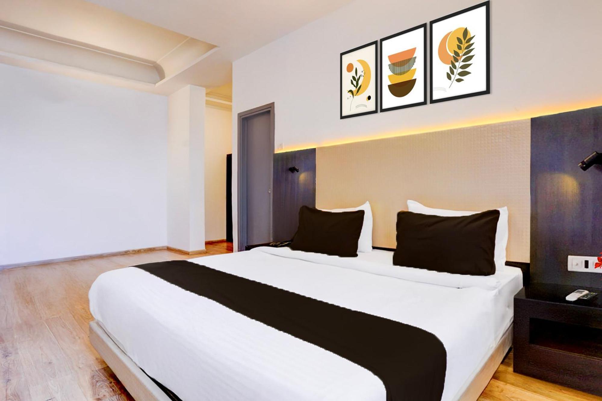 Super Townhouse Bombay Exhibition Centre Goregaon المظهر الخارجي الصورة
