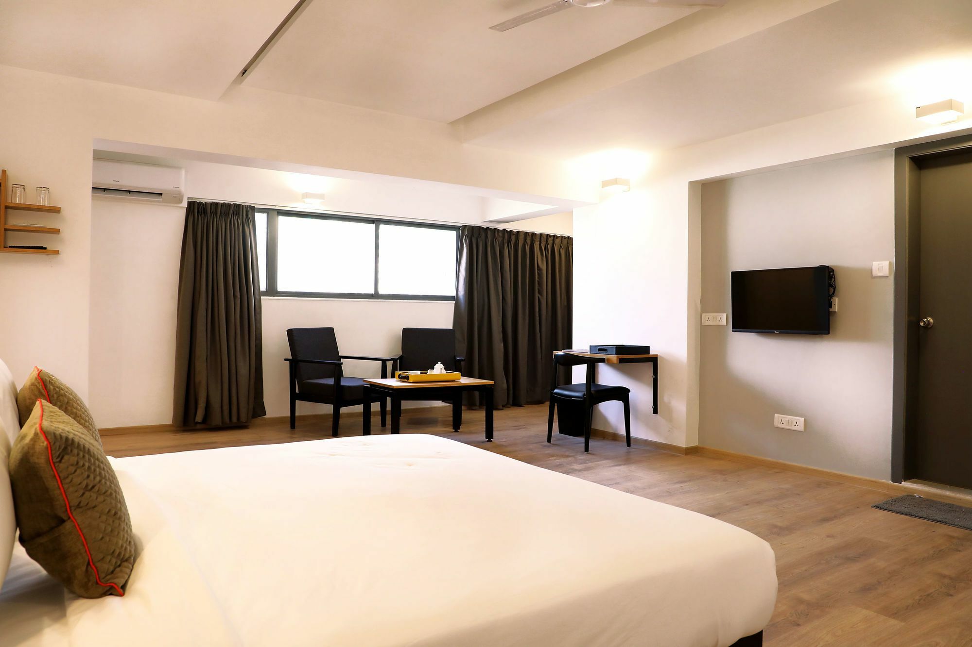 Super Townhouse Bombay Exhibition Centre Goregaon المظهر الخارجي الصورة
