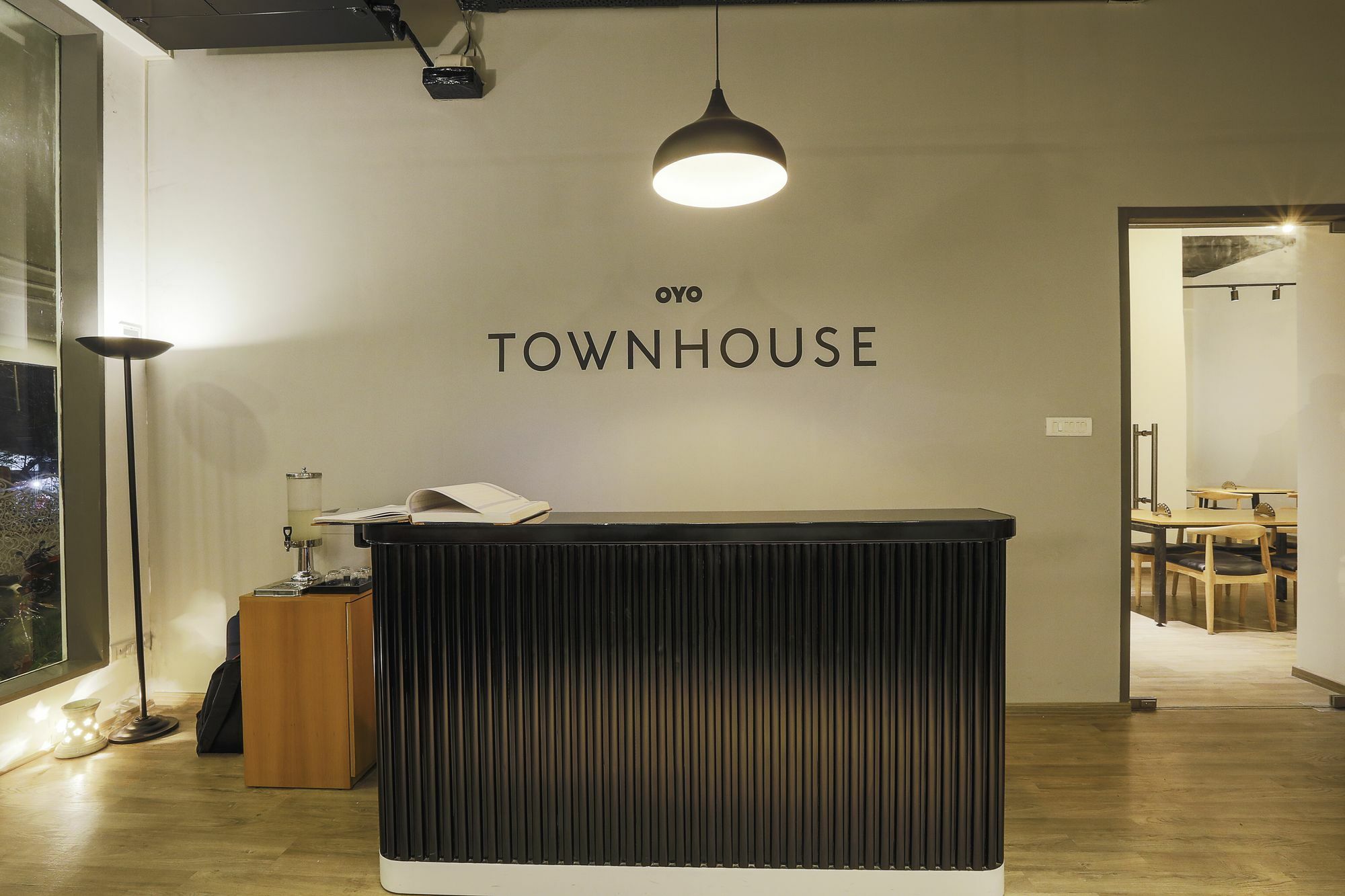 Super Townhouse Bombay Exhibition Centre Goregaon المظهر الخارجي الصورة